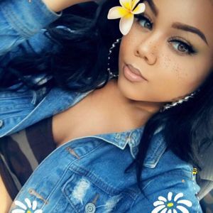 Meet your Posher, Tiana